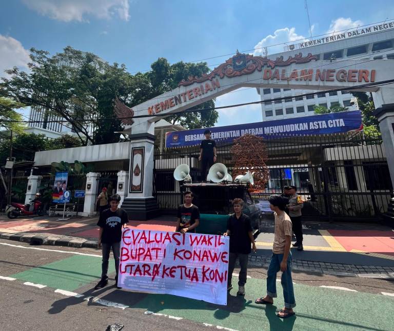 GMII Gelar Demonstrasi di Depan Kementerian Dalam Negeri, Desak Evaluasi Wakil Bupati Konawe Utara Terkait Pengelolaan Dana KONI