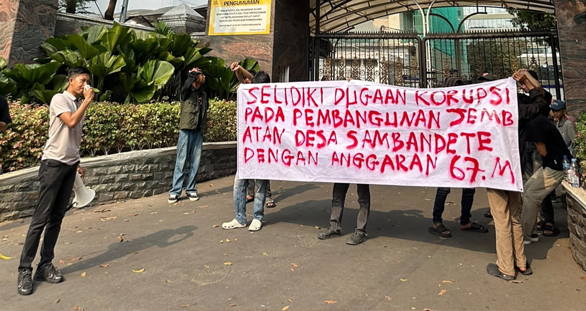 PROYEK JEMBATAN SAMBANDETE DISOROT TAJAM, IPMKU-JAKARTA DESAK APARAT BONGKAR SELURUH PROSESNYA